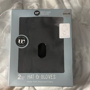 Wayland Square Black Hat & Gloves Set